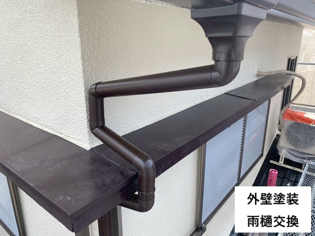 明石市　T様邸　外壁塗装、雨樋交換施工写真